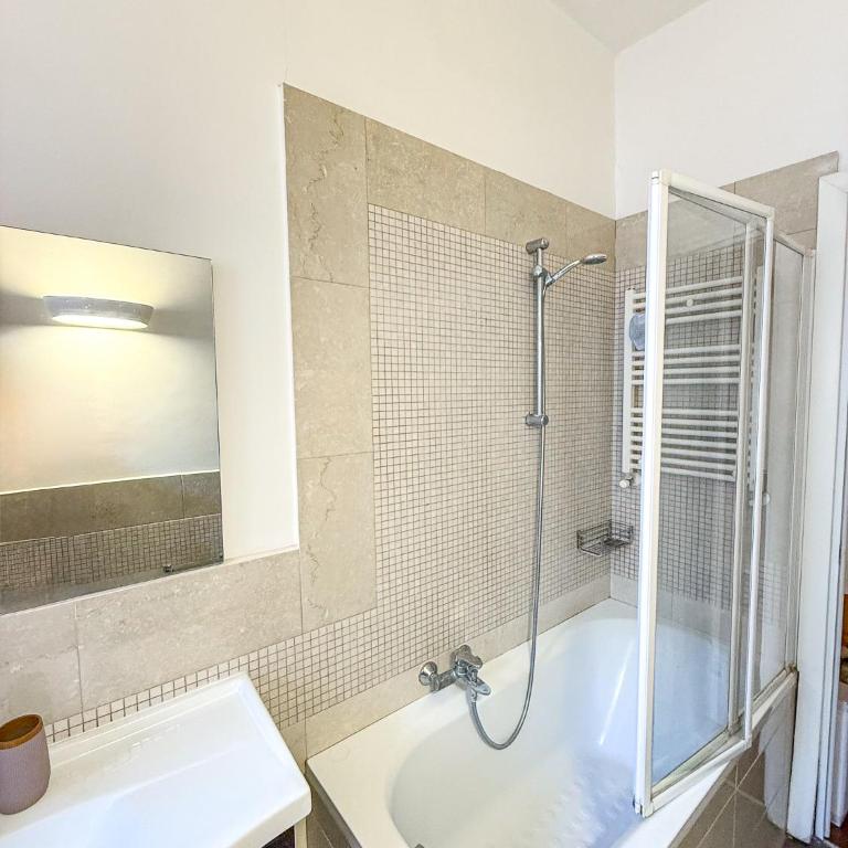Rome Boutique Apartment - 2 steps from subway - Appartamento Superior con 2 Camere da Letto - 9