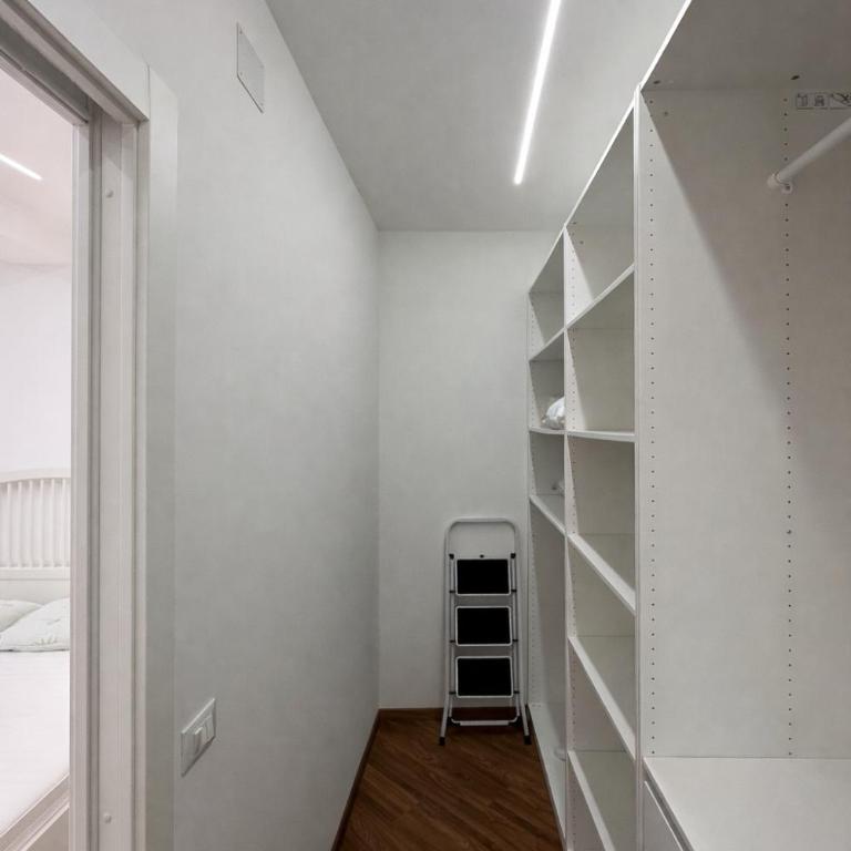 Bilocale al Mare , Ascensore & WiFi , Stazione - Appartamento con 1 Camera da Letto - 14
