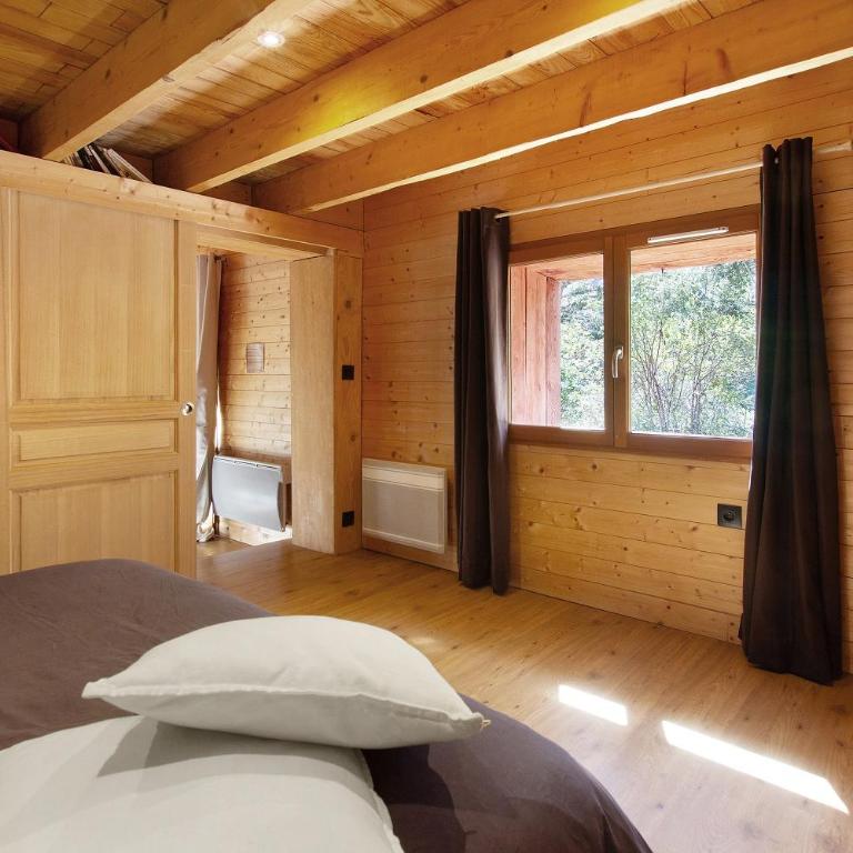 Gite l'Esquirol - Appartement 3 Chambres avec Vue sur la Montagne - 29