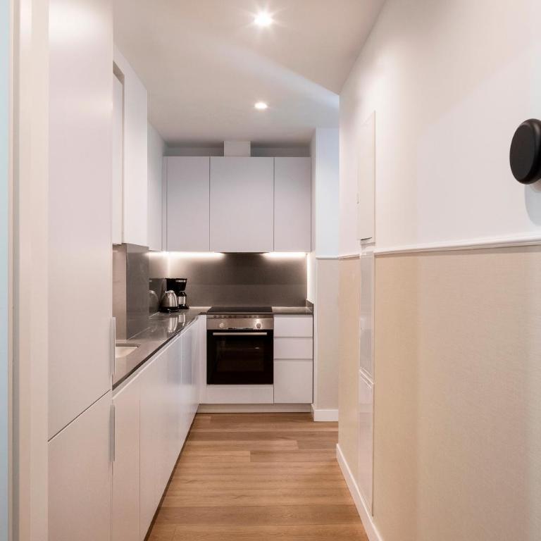 Feelathome Palacio de Álamos - Apartamento de 2 dormitorios con terraza - 6