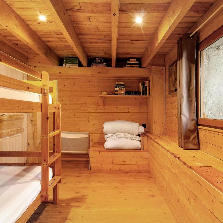 Gite l'Esquirol - Appartement 3 Chambres avec Vue sur la Montagne - 25