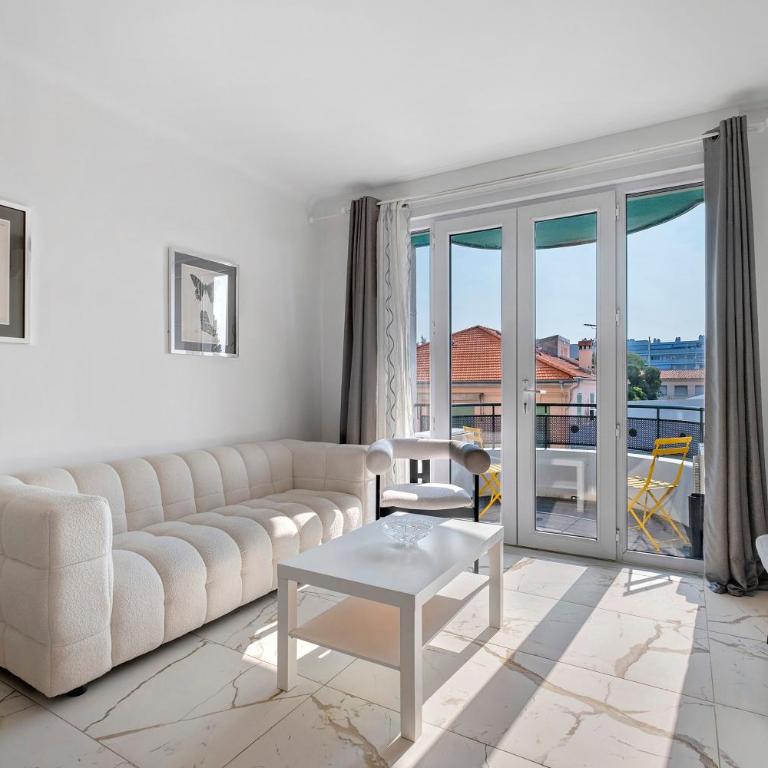 3 pièces proche plages Fr027 - Appartement 2 Chambres Deluxe avec Balcon - 1