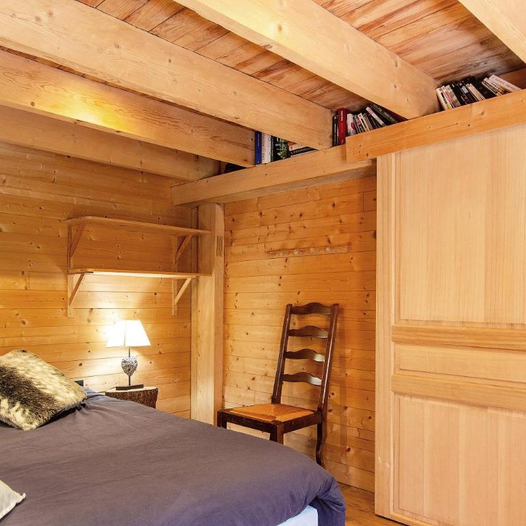 Gite l'Esquirol - Appartement 3 Chambres avec Vue sur la Montagne - 13