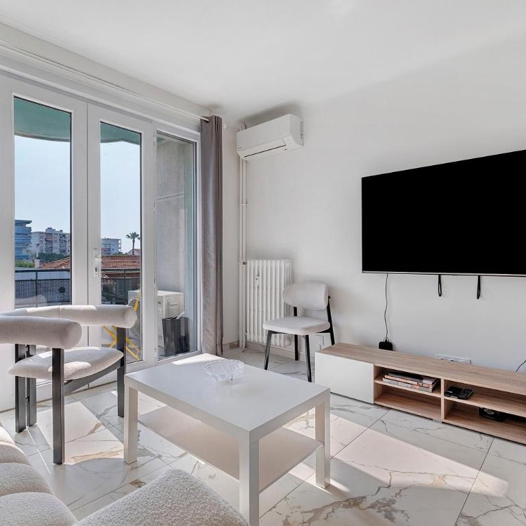 3 pièces proche plages Fr027 - Appartement 2 Chambres Deluxe avec Balcon - 9