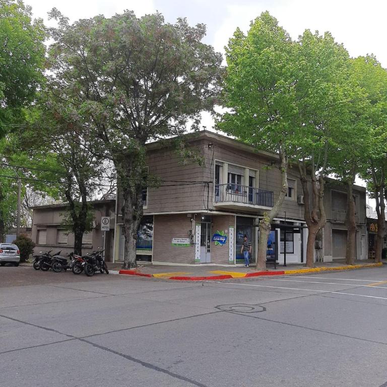 Iluminado monoambiente en el centro de Colonia - Apartamento de 1 dormitorio - 28