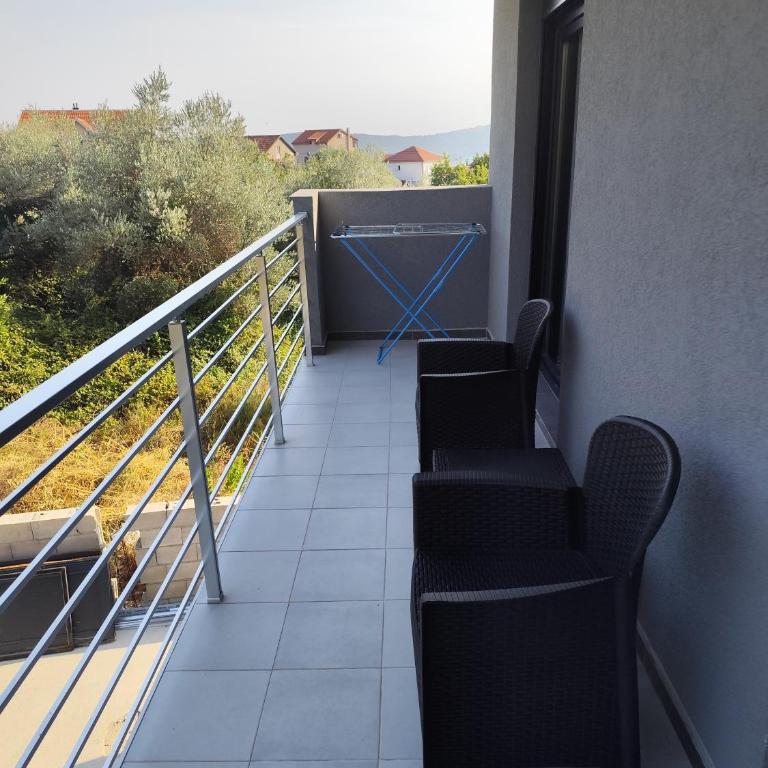 Beautiful view apartment Tivat 2 - Apartment mit 1 Schlafzimmer - 2