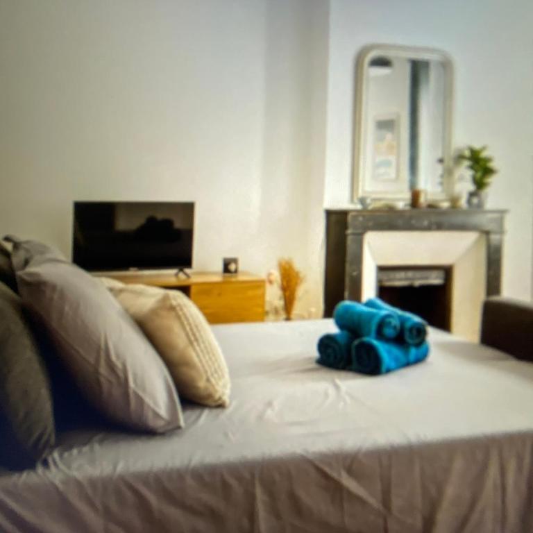 charming and bright one room apartment -saint honore errtet - Appartement 1 Chambre - 2