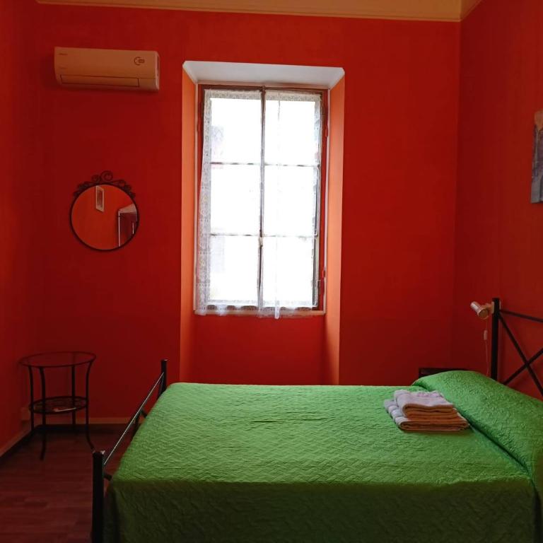 Rome Near Colosseum - Three-Bedroom Apartment - 9