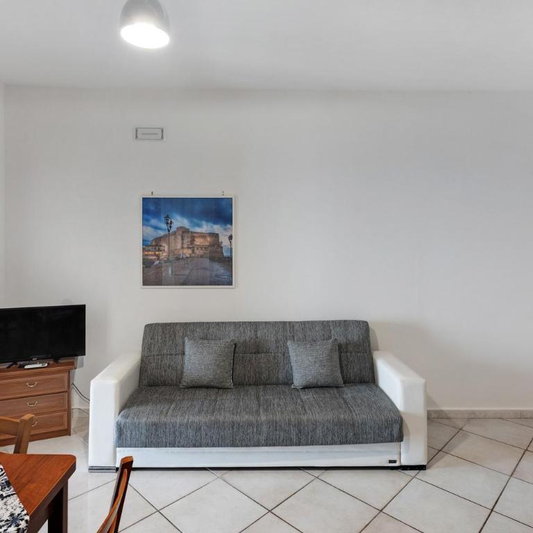 Villa Azzurra - Appartamento Superior con 1 Camera da Letto e Balcone - 10