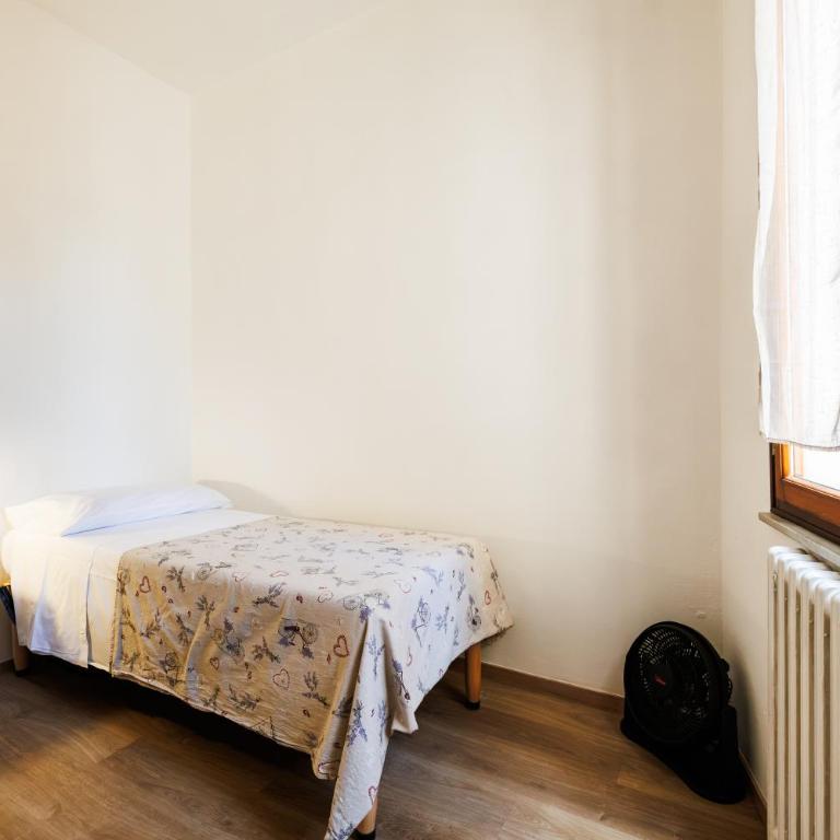 GuestHost - Dimora Camollia nel cuore di Siena - Appartamento con 3 Camere da Letto - 12