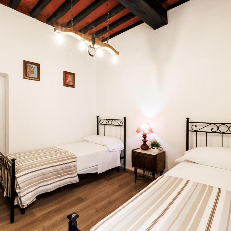 GuestHost - Dimora Camollia nel cuore di Siena - Appartamento con 3 Camere da Letto - 22