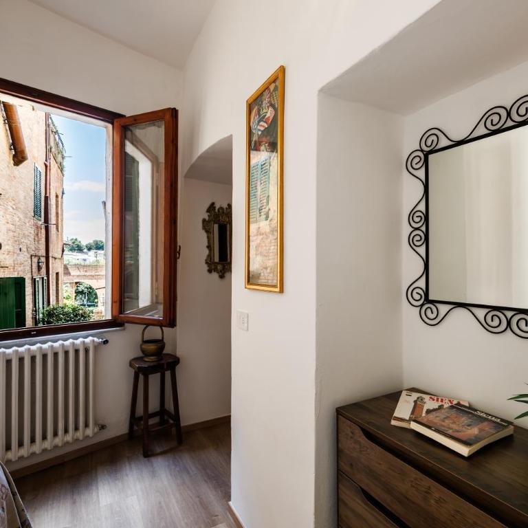 GuestHost - Dimora Camollia nel cuore di Siena - Appartamento con 3 Camere da Letto - 23