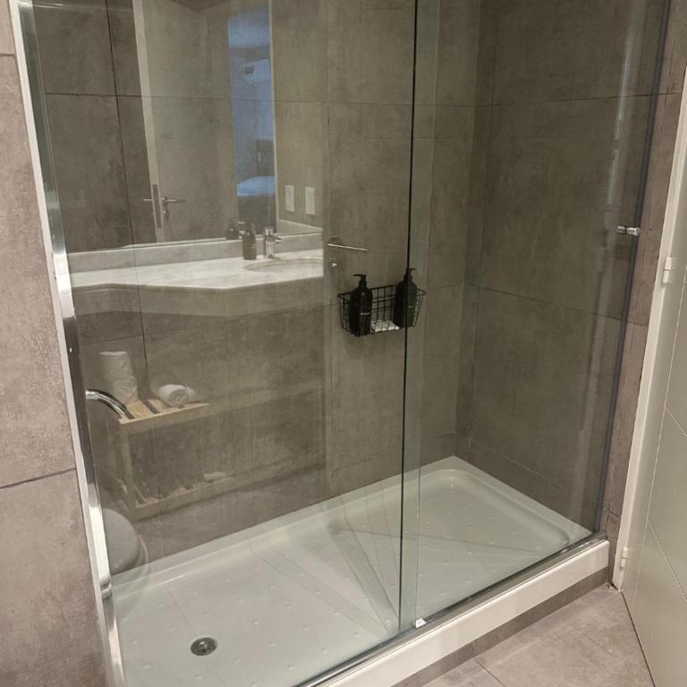 Monoambiente amplio para 2 personas Zona Hospital Italiano R302 - Apartamento Estudio con cama grande - 21