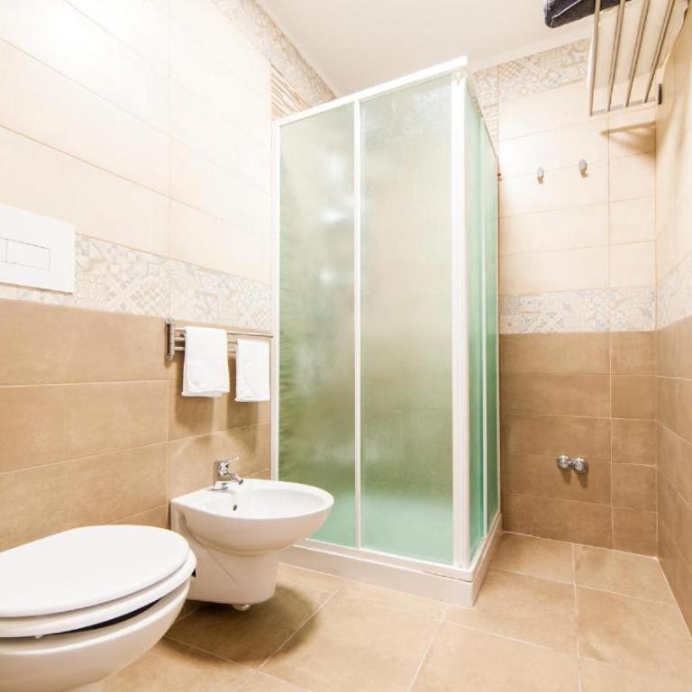 Demi Rooms - Camera Matrimoniale Standard - 2