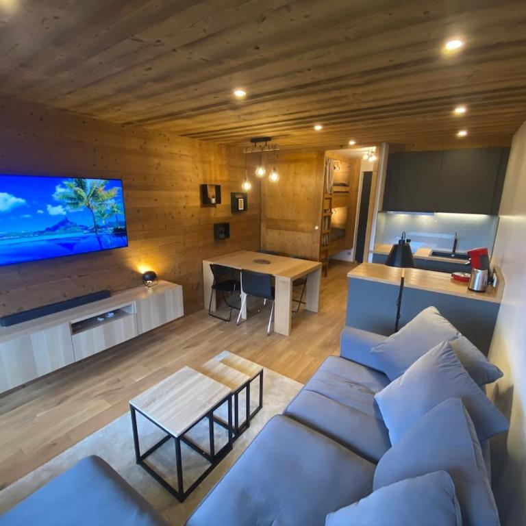 Beautiful foot of slopes with parking - Maison de Vacances - 10