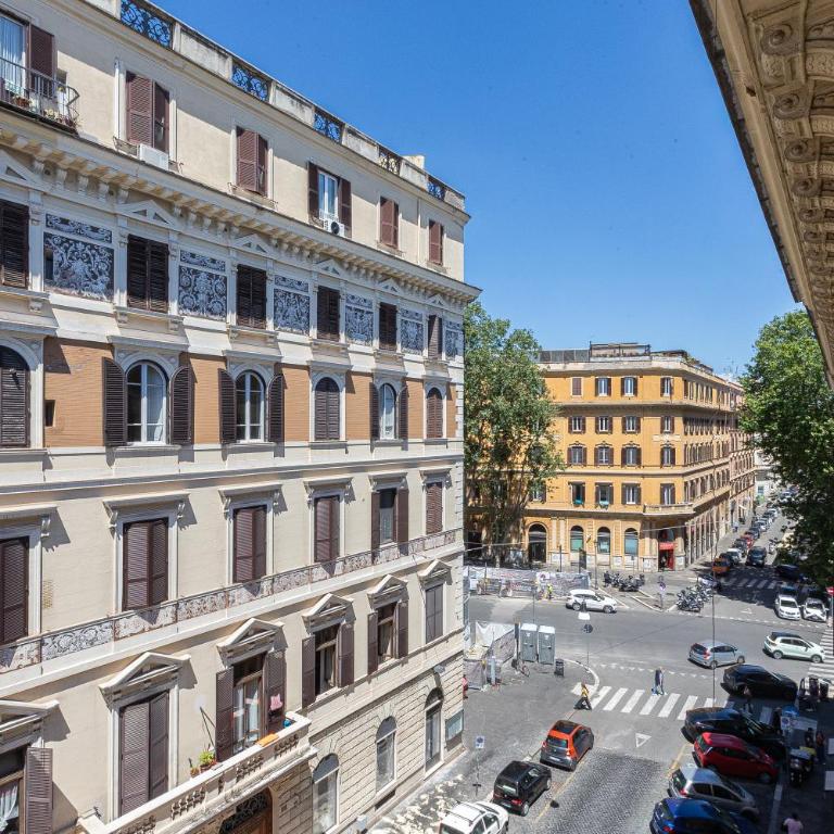 GAVAHOME Exclusive Top-Floor Apartment Near the Vatican - Appartement 3 Chambres - Étage Supérieur - 48