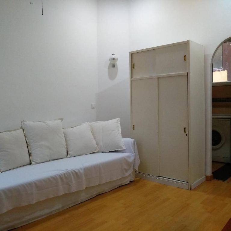 Acogedor estudio en pleno centro de Madrid - One-Bedroom Apartment - 2