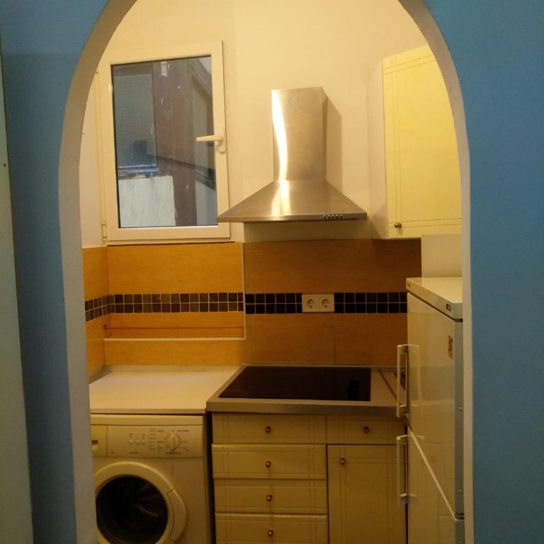 Acogedor estudio en pleno centro de Madrid - One-Bedroom Apartment - 7