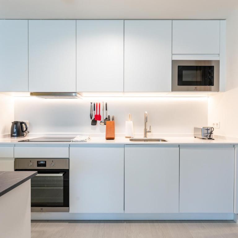CT 414 - Faro's Casares Coast Apartment - Two-Bedroom Apartment - 6