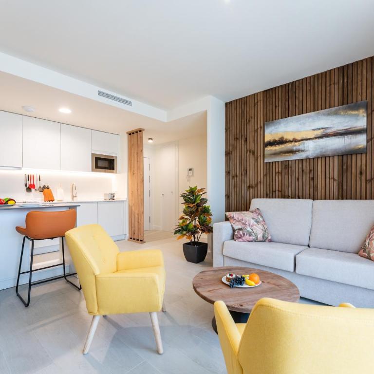 CT 414 - Faro's Casares Coast Apartment - Two-Bedroom Apartment - 29