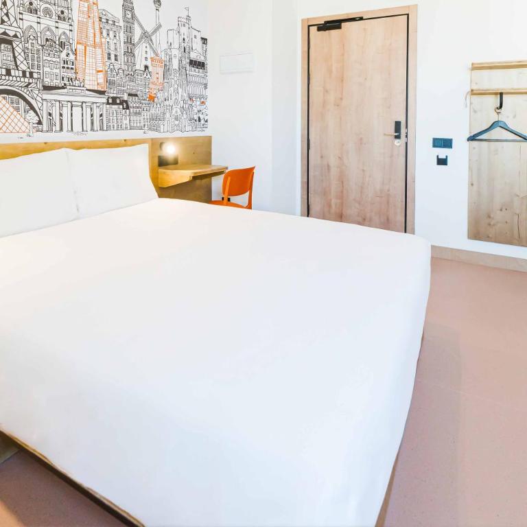 easyHotel Alicante Centro - Doppelzimmer - barrierefrei - 6