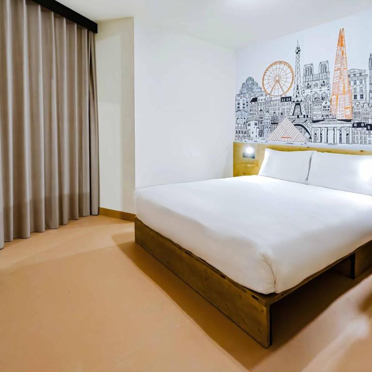 easyHotel Alicante Centro - Doppelzimmer - barrierefrei - 4
