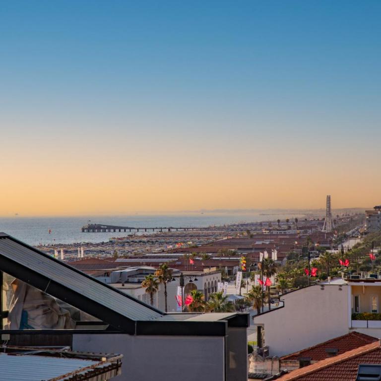 Marea • Luxury Rooftop on the Promenade, Viareggio - Appartamento con Vista Mare - 6