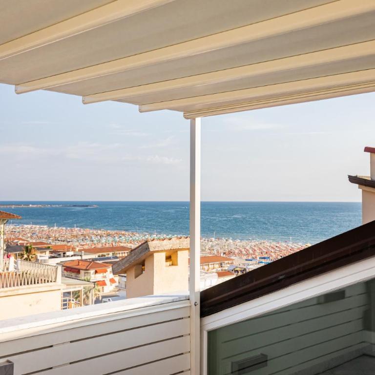 Marea • Luxury Rooftop on the Promenade, Viareggio - Appartamento con Vista Mare - 69