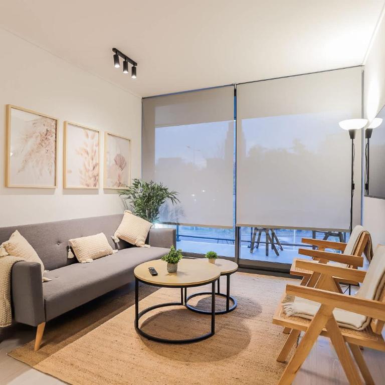 Comfort & Style 2BR Las Condes Apt perfect for 5 - Apartment - 1
