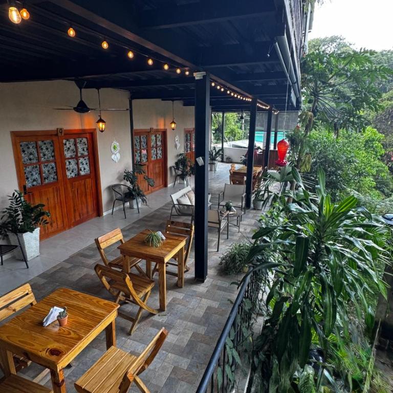 Donde Mildred Hostal y Cafe - Two-Bedroom Standard Apartment - 18