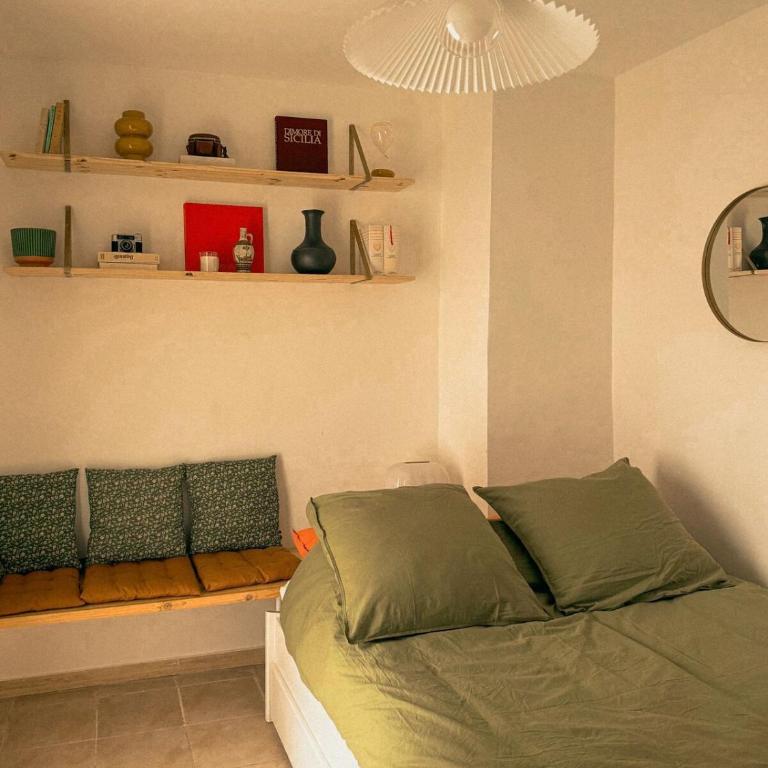 3-room apartment for 6 people in Port Vauban - Appartement 2 Chambres - 12