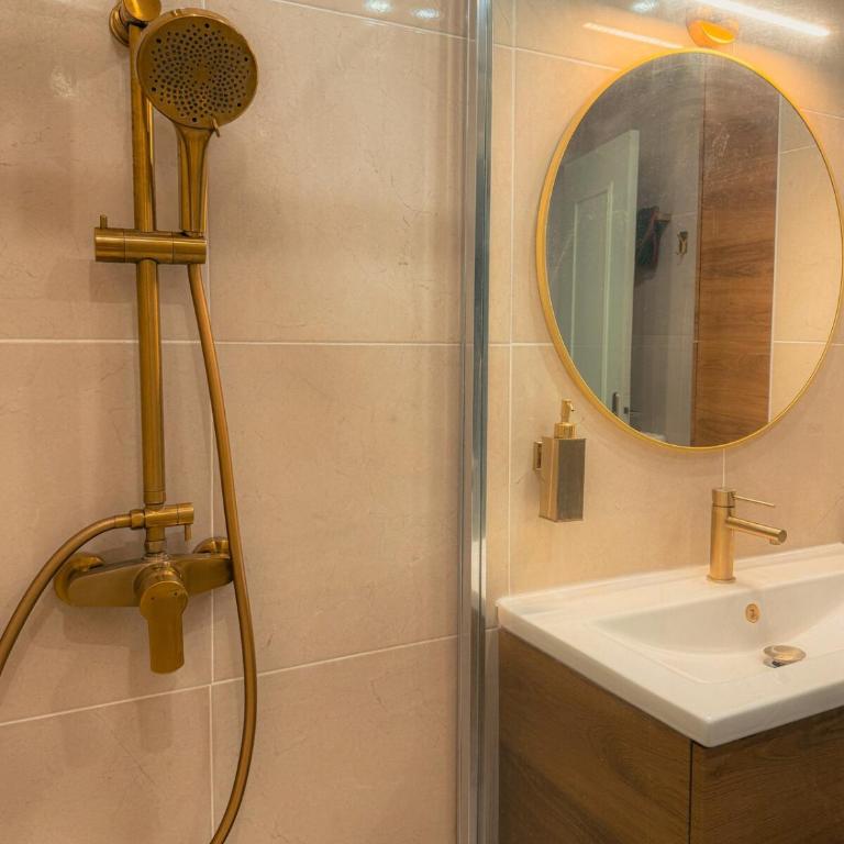 3-room apartment for 6 people in Port Vauban - Appartement 2 Chambres - 18