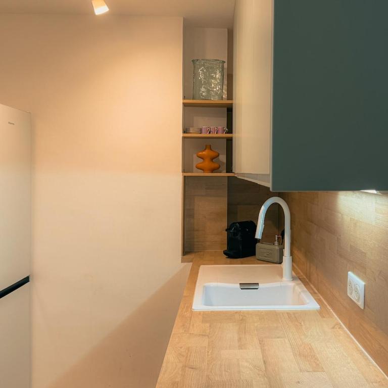 3-room apartment for 6 people in Port Vauban - Appartement 2 Chambres - 46