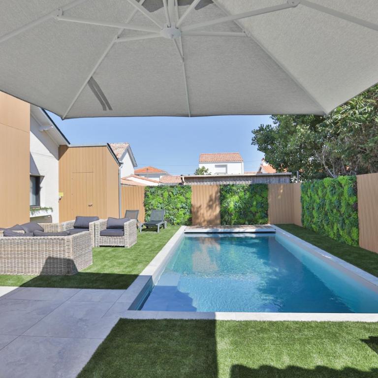 Villa les Capucines - Climatisée avec piscine - Maison de Vacances - 43