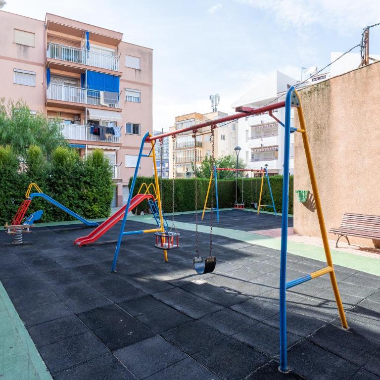 Hauzify I Apartament Golden Sand - Two-Bedroom Apartment with Terrace - 10