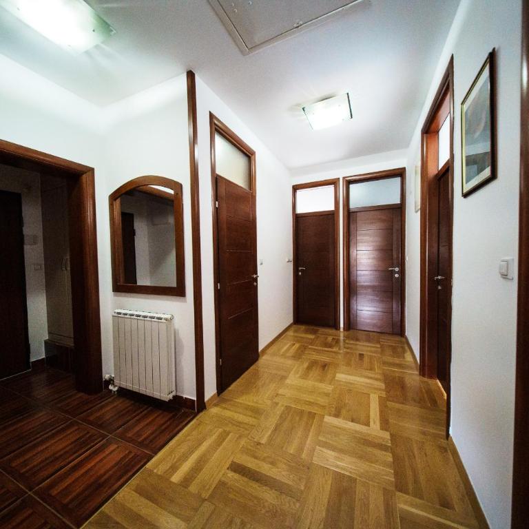 Spacious Haven, 3BR Penthouse, Free GRG PKG, Old Town - Penthaus Apartman - 14
