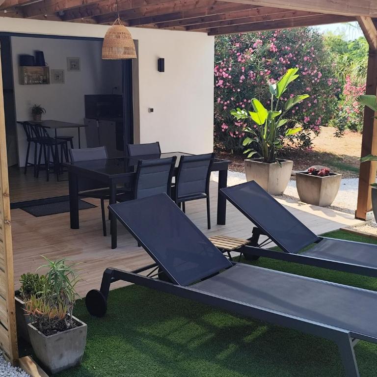 Studio avec terrasse, nature, plage à 15 min à pied - Maison 1 Chambre - 1