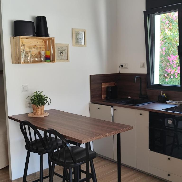 Studio avec terrasse, nature, plage à 15 min à pied - Maison 1 Chambre - 7