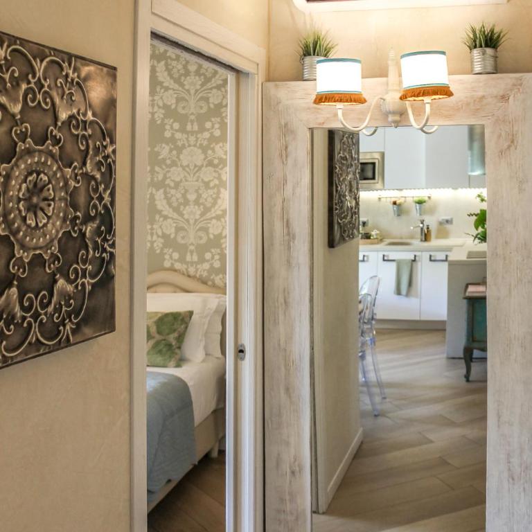 La Dolce Vita Boutique Apartment Elegant Terrace Ponte Pietra - Appartamento con Terrazza - 38