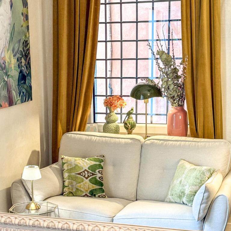 La Dolce Vita Boutique Apartment Elegant Terrace Ponte Pietra - Appartamento con Terrazza - 35