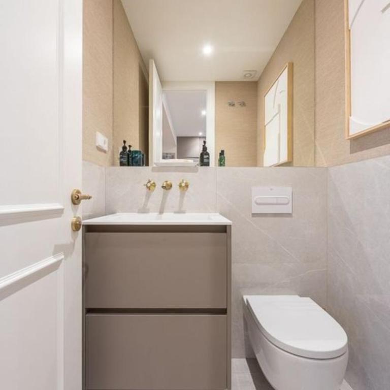 Lujo Apartment a Milano - Suite Appartamento con 3 Camere da Letto - 16