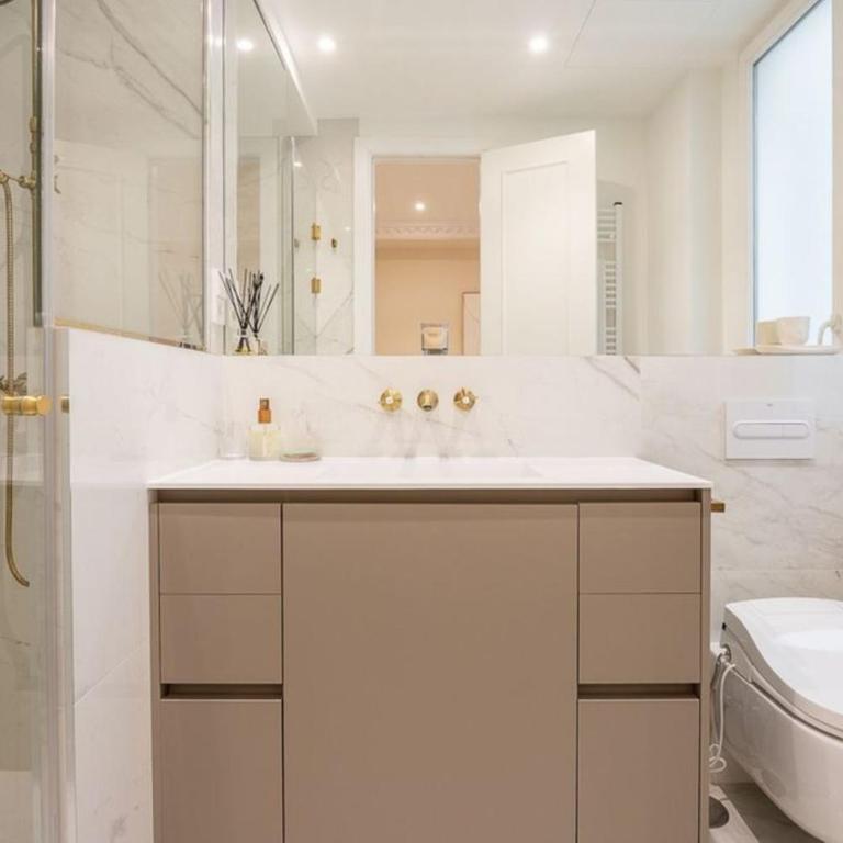 Lujo Apartment a Milano - Suite Appartamento con 3 Camere da Letto - 2