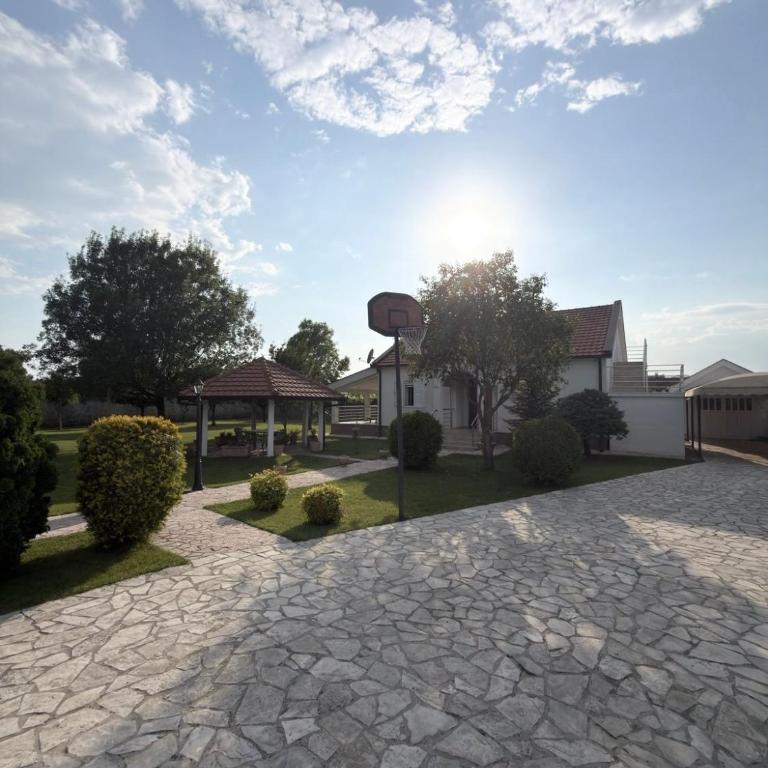 Montenegro House & Garden - Haus mit 2 Schlafzimmern - 1