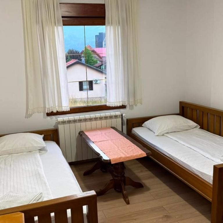 Pansion Kolašin - Apartman sa 2 Spavaće Sobe - 4