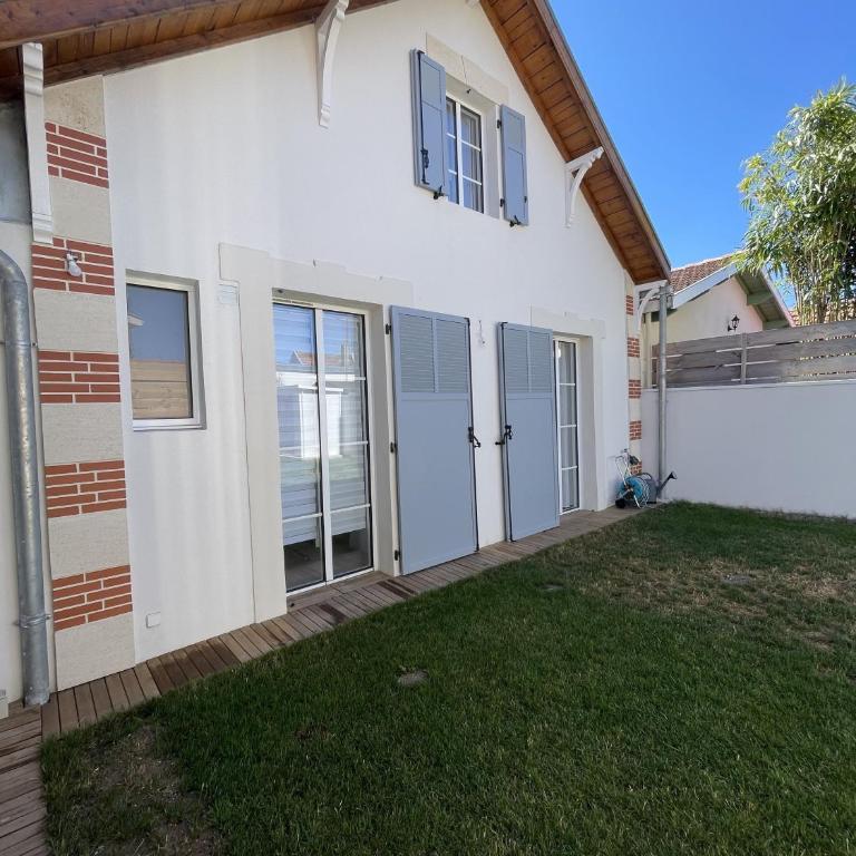 Arcachonnaise 5 chambres, 500M de la plage et 6 vélos à disposition - Casa con 5 Camere da Letto - 5