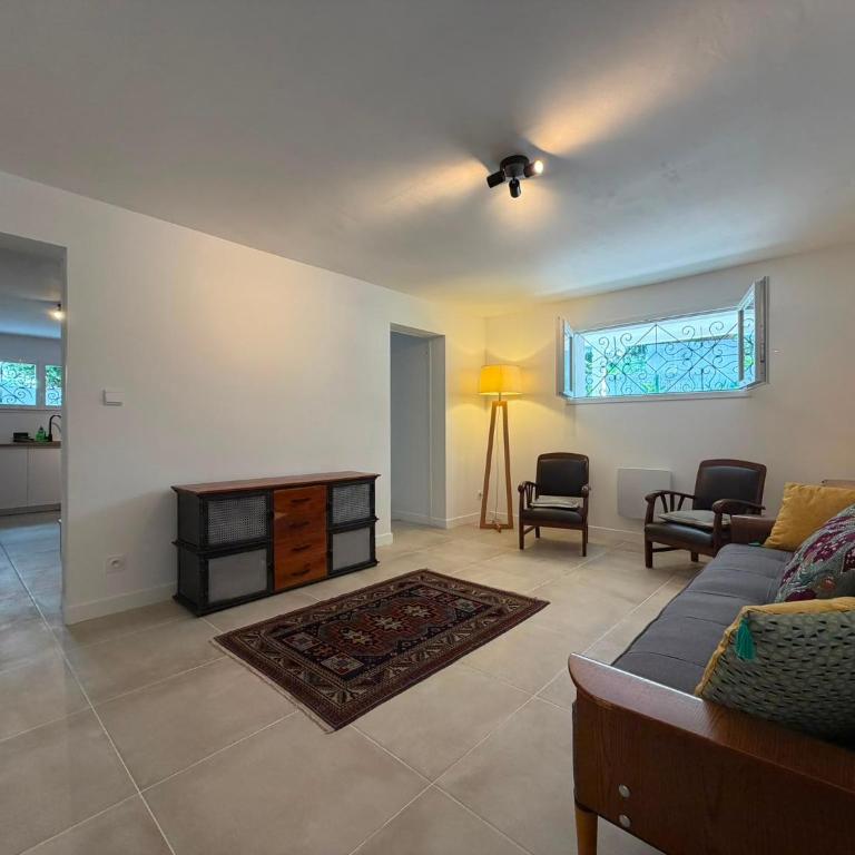 L'escapade de Kanbo - Two-Bedroom Apartment - 9
