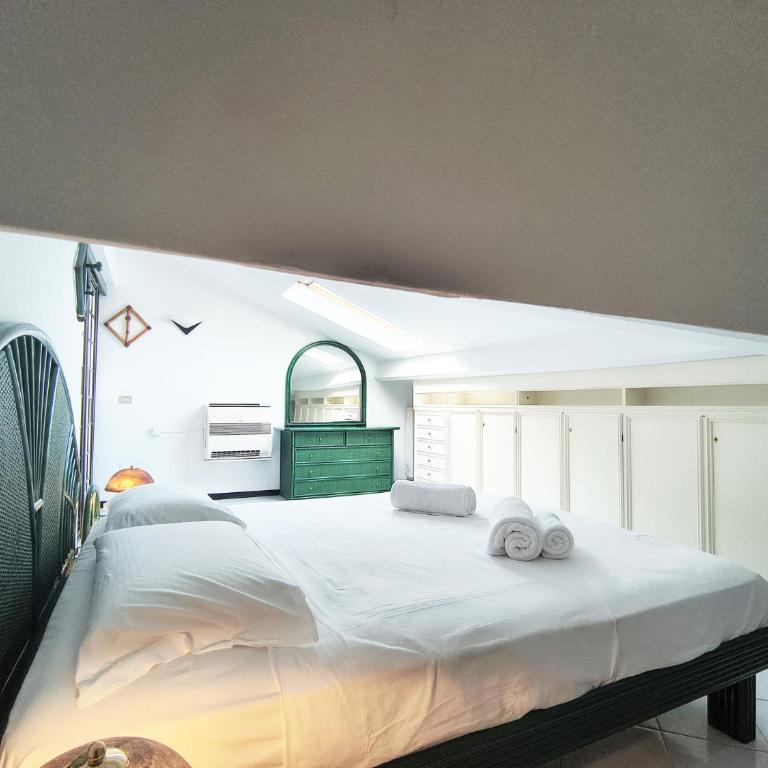 Il Quarto Piano, Above the city, close to the sea. - Appartamento - 7
