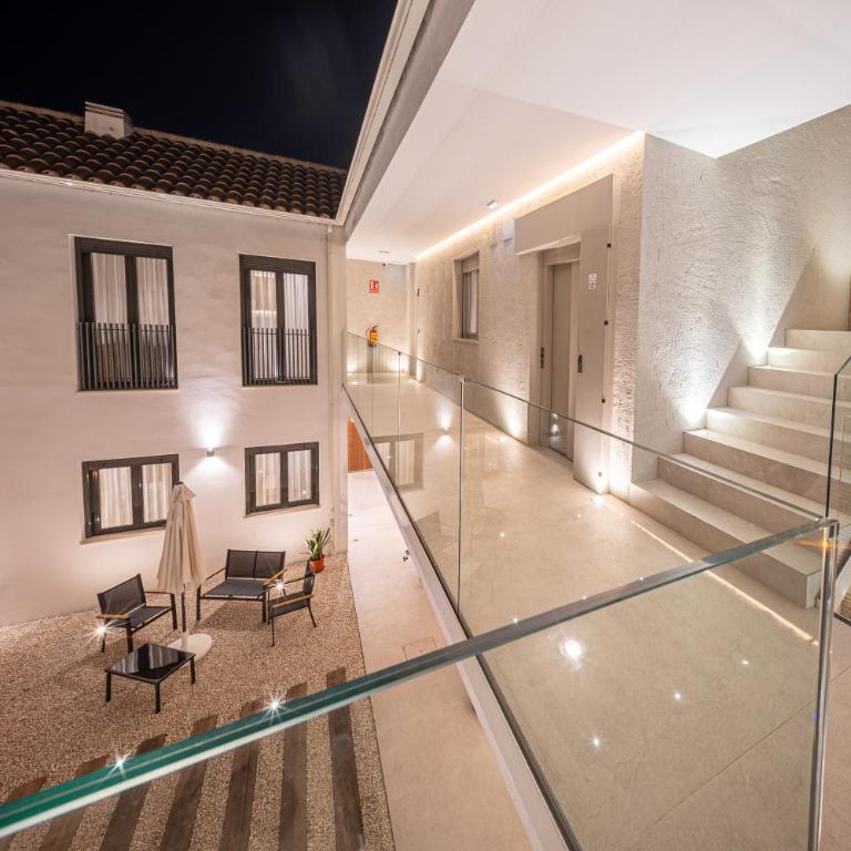 Geysotur Caballero Homes Puente Romano - Apartment - 27