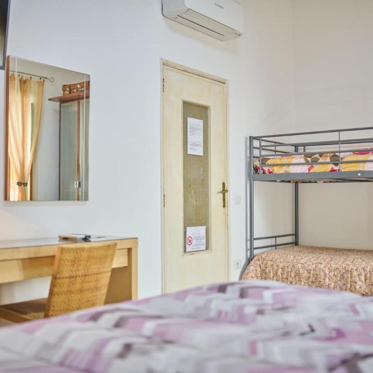 B&b Otium Pompei - Quadruple Room with Private Bathroom - 12