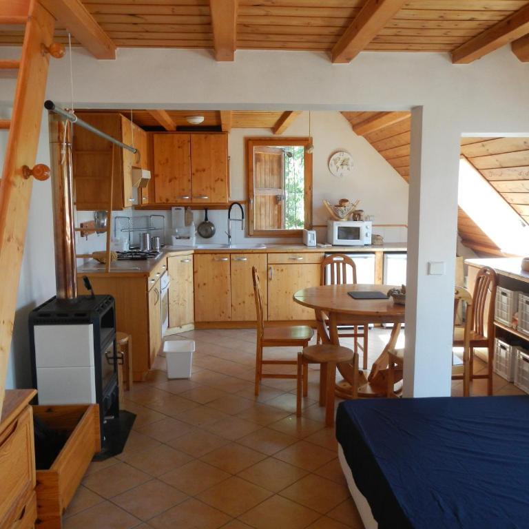 Icebird - Two-Bedroom Apartment - 1